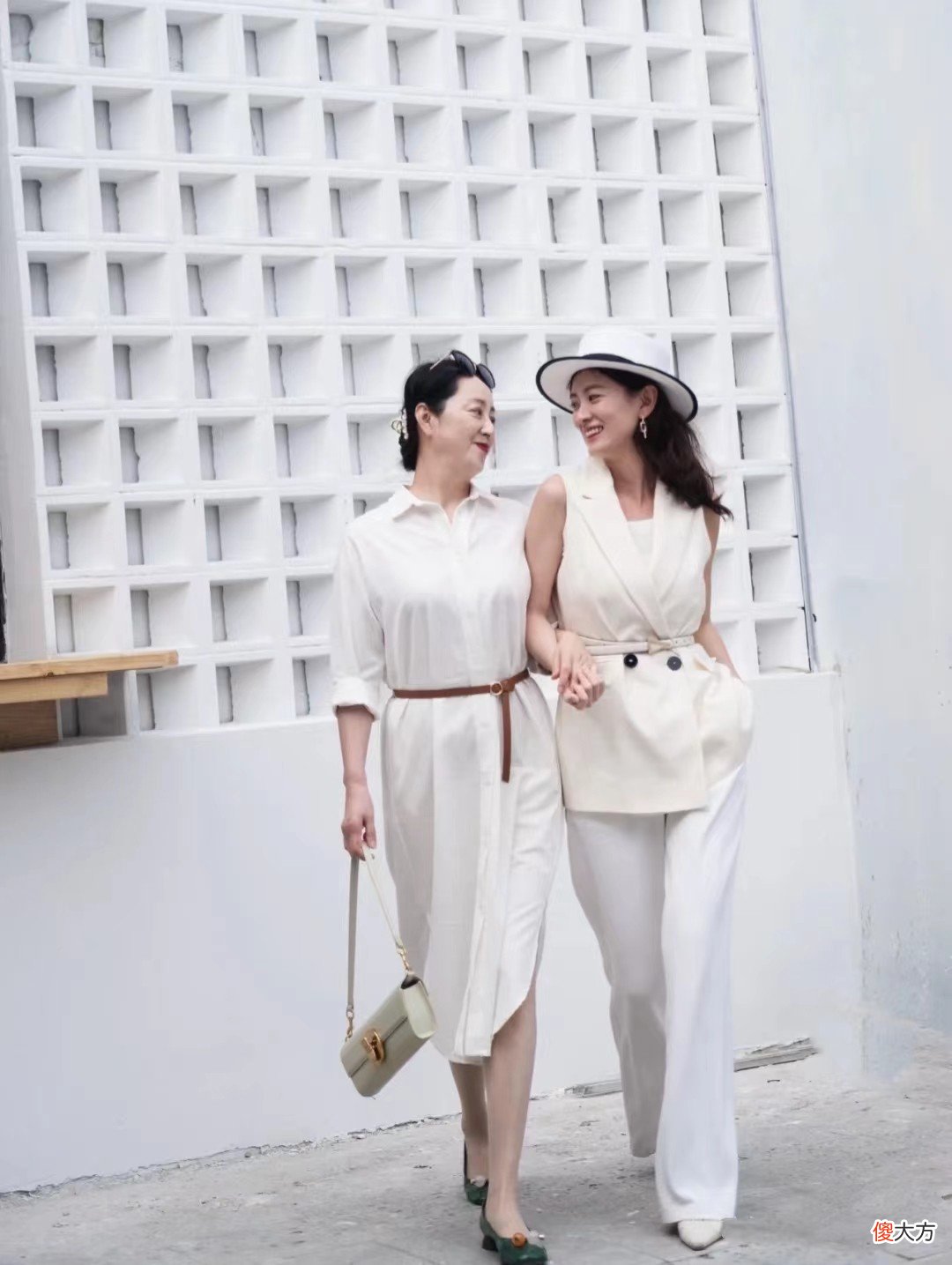 【时尚一点】50岁左右的女人会不会穿衣，从这几点就能分辨出来，讲真差别太大