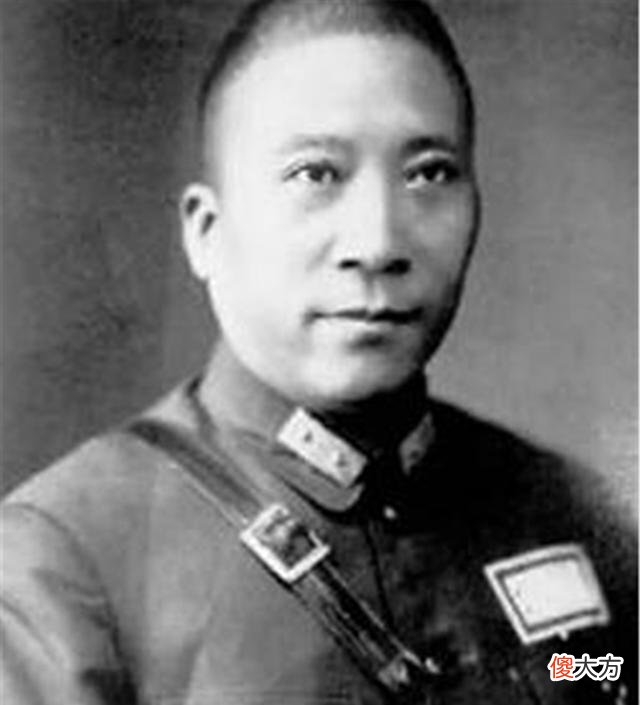 【爱历史】张学良百岁时，杨虎城后人去看望他，少帅颤抖着，只说了四个字