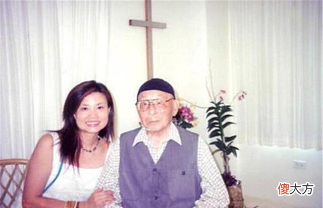 【爱历史】张学良百岁时，杨虎城后人去看望他，少帅颤抖着，只说了四个字