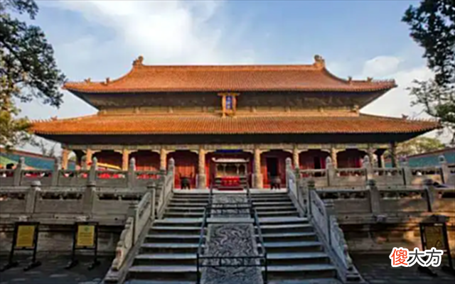 【爱历史】中国长盛不衰的两大家族，一个延续2000多年，另一个传承63代