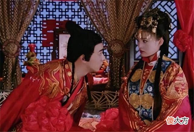 【历史故事】一对新人收到对联，上联：吕府姑娘，下联甚是讽刺