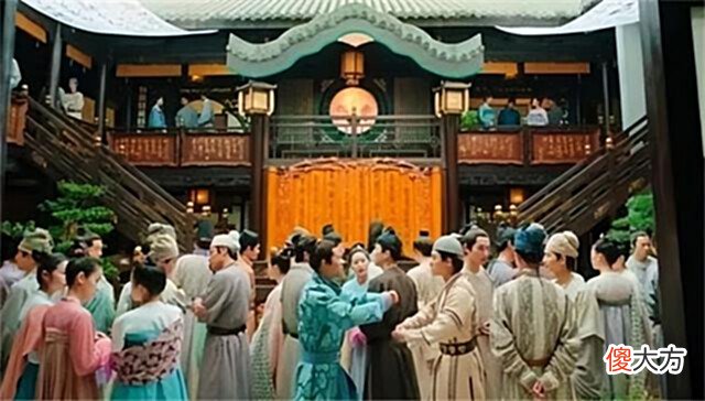 【历史故事】一对新人收到对联，上联：吕府姑娘，下联甚是讽刺