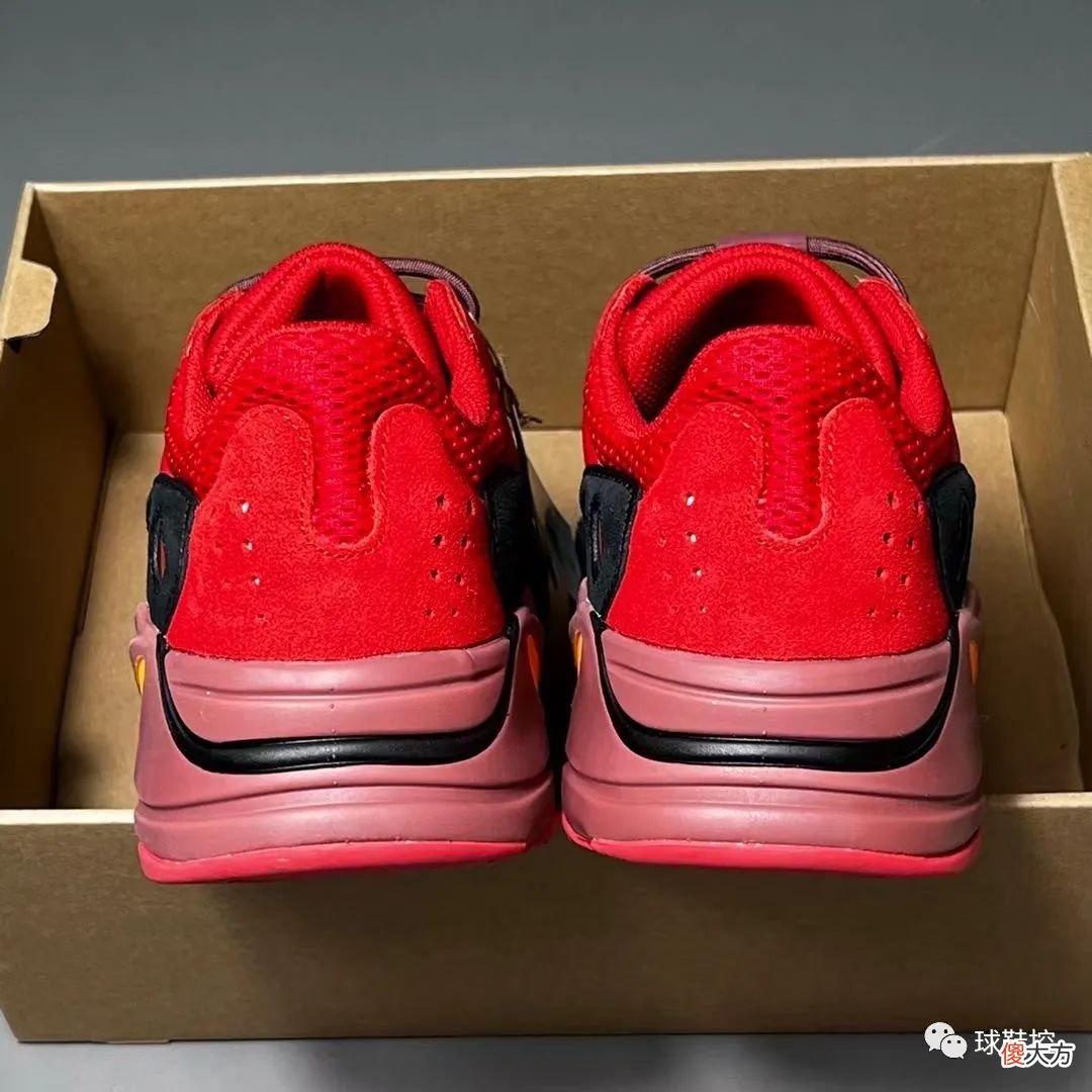 【就爱时尚】OW x Nike 新联名再曝光，或今夏发售＆又有新 YEEZY 亮相，丑爆了？