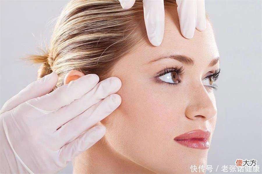 【就爱时尚】女人不想老太快，养成4个好习惯，或能让皮肤衰老的速度慢一些