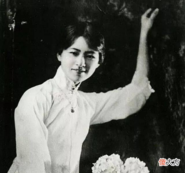 【历史故事】林徽因肺结核晚期，逝前欲见梁思成未能如愿：遗言令丈夫悲痛欲绝