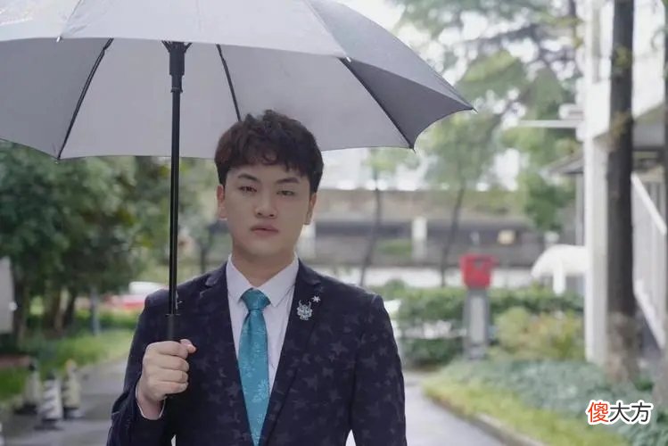【游戏世界】火豹席位被杨幂杨洋顾漫买下！俱乐部大改名，狼队刺痛有机会了