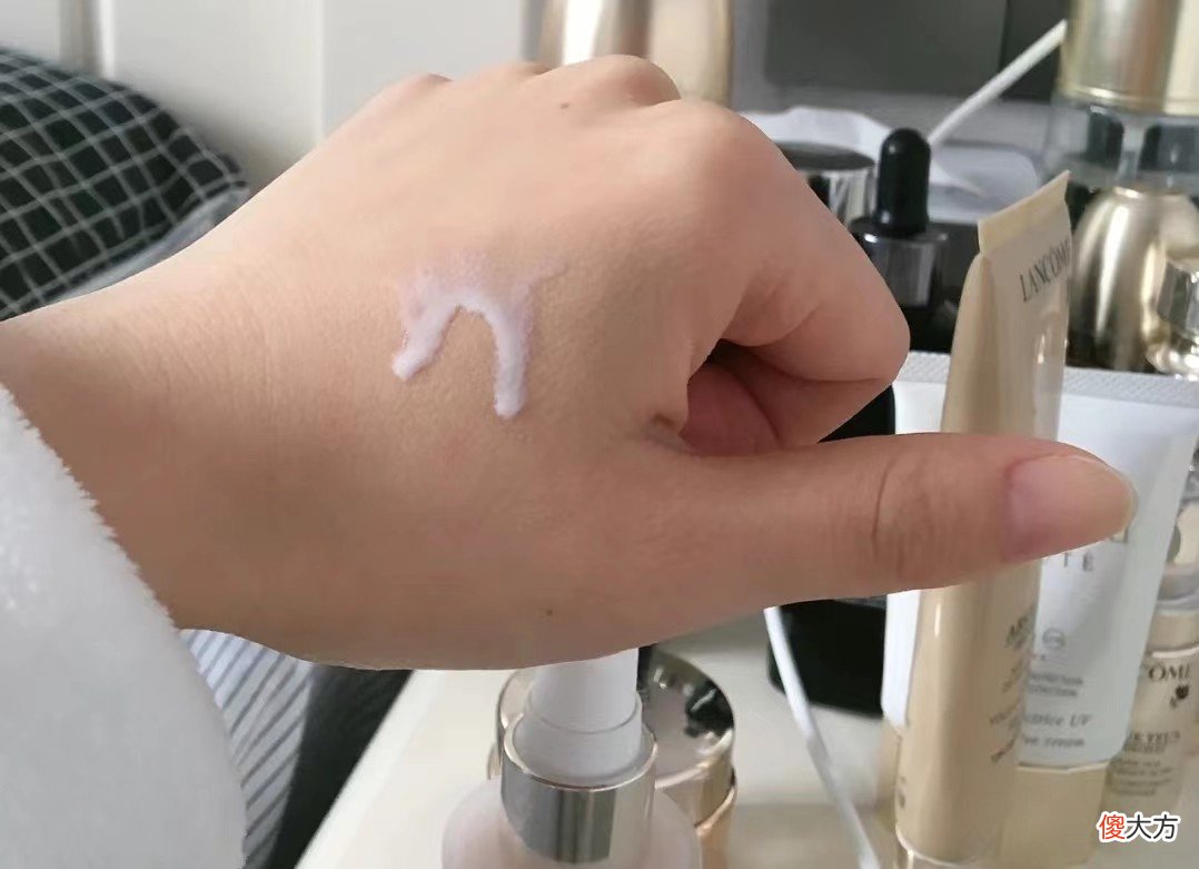 【时尚一点】有钱人才用得起的4款大牌防晒，虽很贵但效果确实好，值得推荐