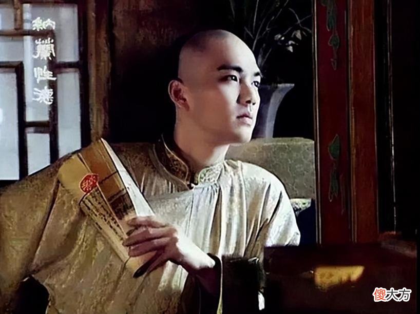 【爱历史】李煜《长相思》，600年无人敢仿，纳兰性德仿写，开篇3字惊艳世人
