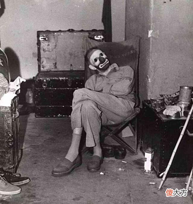 【历史故事】盘点历史上已知的,15张诡异的老照片,究竟哪张能吓到你?