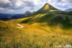 【十二星座】2022年，桃花运超级好，容易脱单，财运超级旺，容易致富的生肖