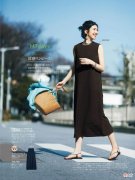 【时尚一点】别总穿“运动鞋裙子”，今夏流行这4种鞋子搭配，轻松就穿出美感