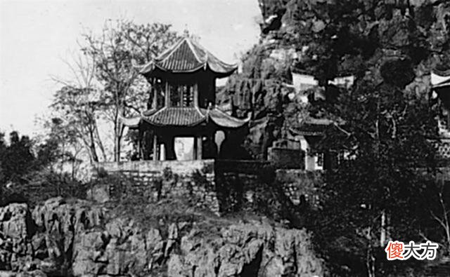 【历史故事】1930年代的桂林老照片，叠彩山四方台与桂林府皇城西门