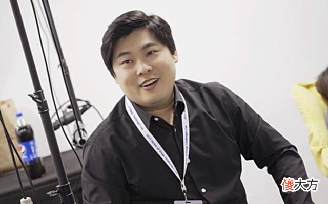 【游戏迷】ES零封狼队后，教练SK月工资曝光，网友直言工资限制让SK收入不高