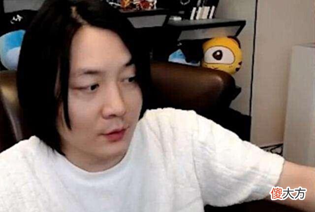 【游戏迷】XYG夏赛季人员将会怎么变动?张大仙直播说出答案,一门不会挂牌