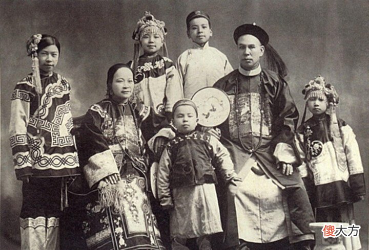 【爱历史】美国艺人出道35年无人知,改用一个中国名,结果一炮走红