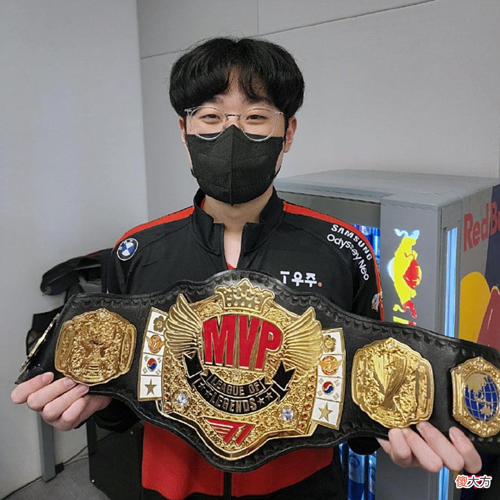 【游戏世界】MSI季中赛：拳头再现技术失误，T1全胜出现延迟只有22，不重赛？