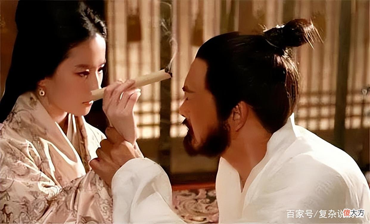 【历史故事】曹操为何喜欢娶寡妇，很多人都不明白，不得不感叹曹操的智慧