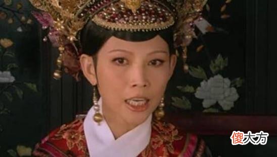 【历史故事】甄嬛传：剪秋下毒帮皇后，为何宜修却恨毒了她？人不能太傻