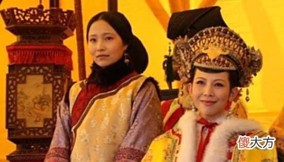 【历史故事】甄嬛传：剪秋下毒帮皇后，为何宜修却恨毒了她？人不能太傻