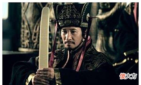 【历史故事】东方朔违旨擅自割肉，为何没有被严处，反而受赏
