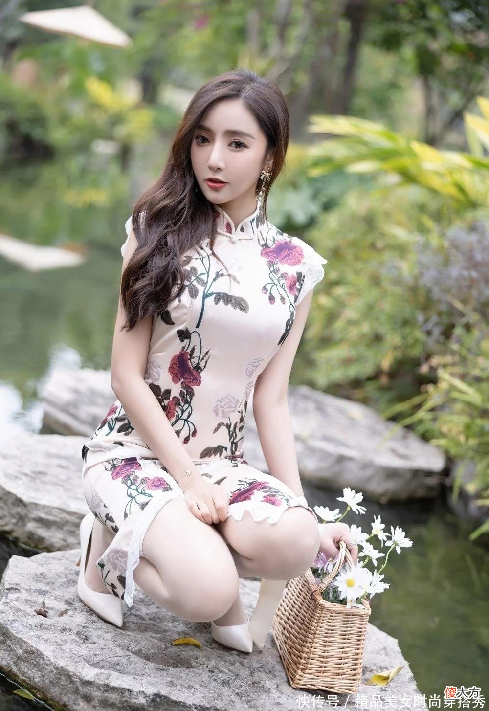 【时尚一点】国色天香，凤凰来仪，改良版旗袍，清新典雅又韵味十足