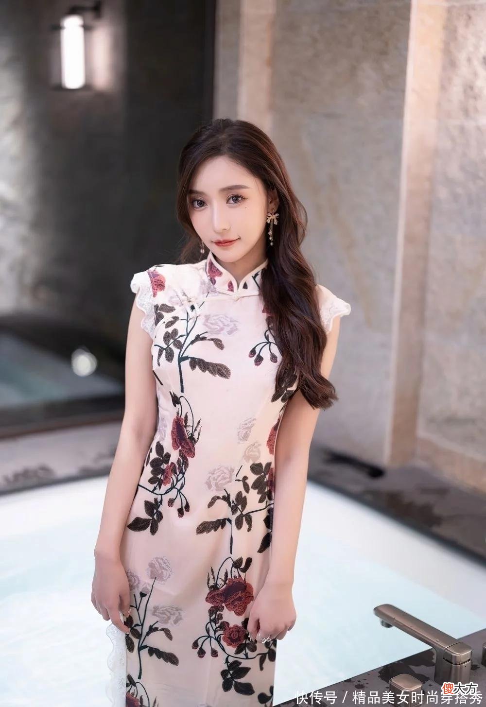 【时尚一点】国色天香，凤凰来仪，改良版旗袍，清新典雅又韵味十足