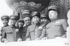 【爱历史】彭德怀临终前曾求见朱德，却为何屡遭拒绝，朱德大喊：人都要死了