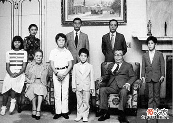 【爱历史】老蒋孙子首次回国，申请将“两蒋”移灵大陆，三句话让人眼眶泛红