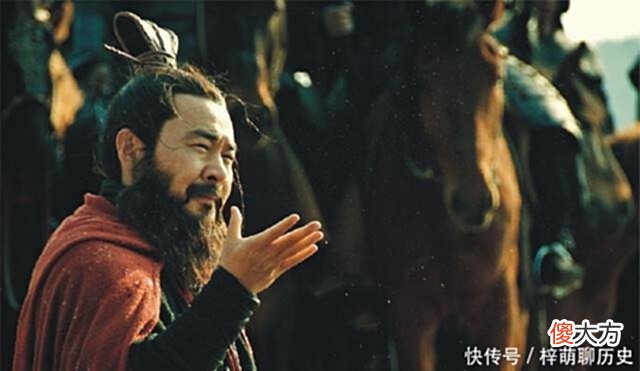 【历史故事】三国中，张飞最看不起的这两人，一个是刘备的手下，一个武艺高强