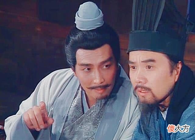 【历史故事】马谡和关羽都曾犯了大错，为何处罚结果不一样？靠山大小很重要