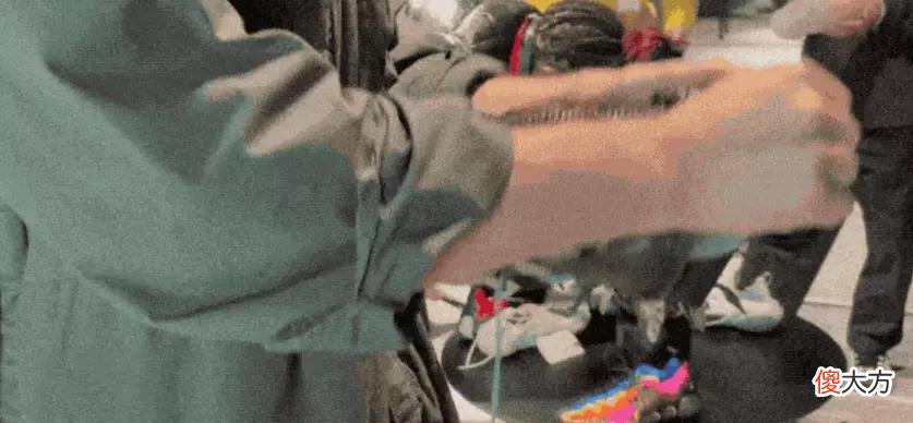 【时尚一点】Nike「最怪」球鞋曝光，能像乐高一样拆解，不用一滴胶水
