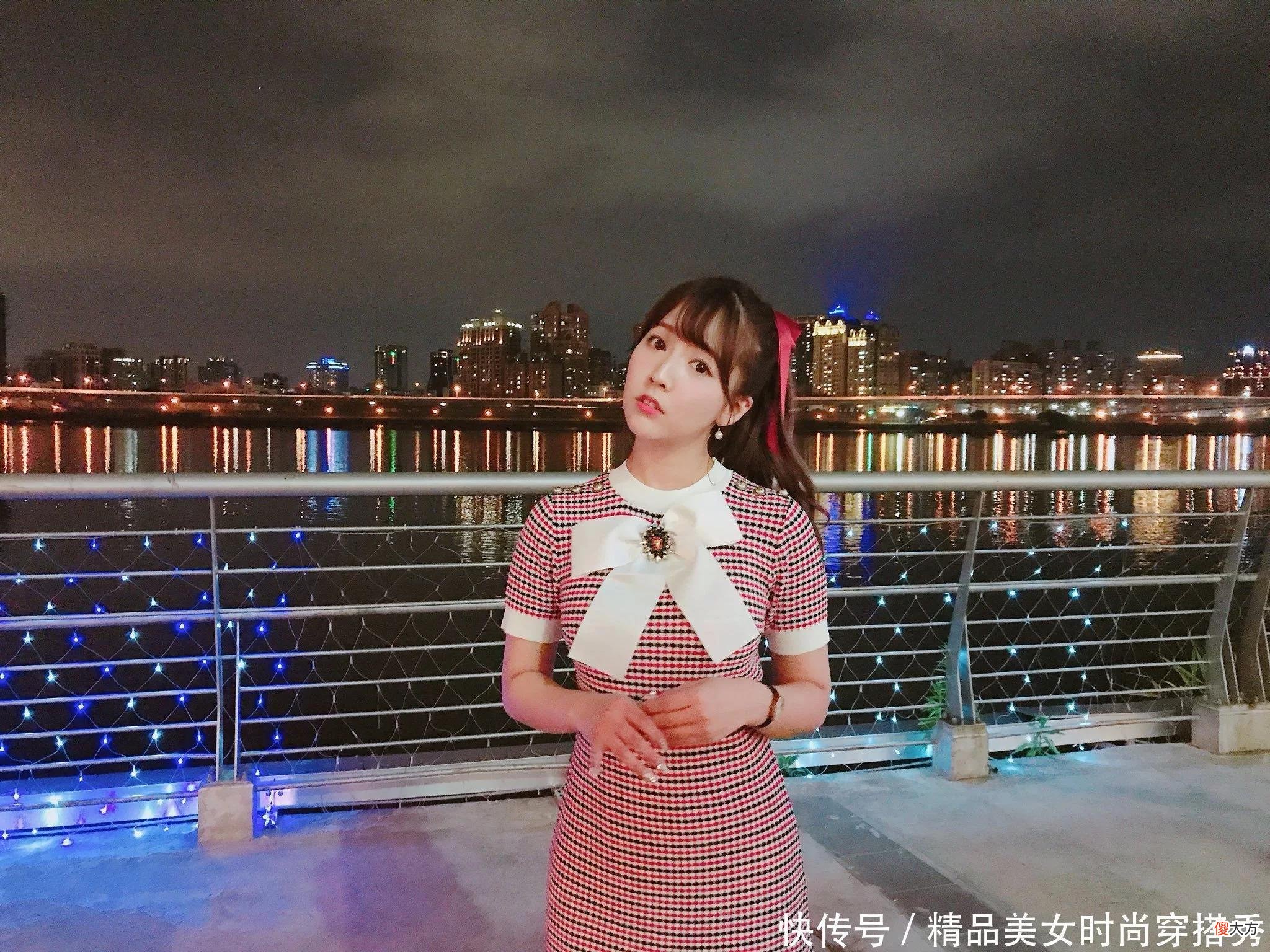 【就爱时尚】格子连衣裙夏日里的一抹亮丽风景领口白色蝴蝶结的点缀甜美范十足