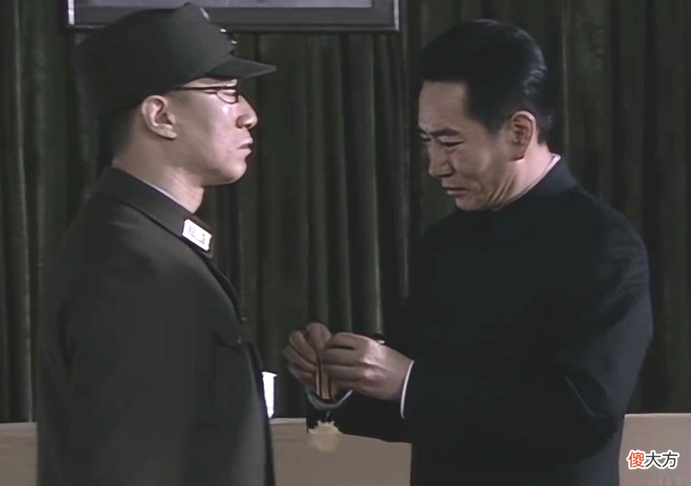 【爱历史】沈醉回忆录中有答案：戴笠发现余则成是峨眉峰，会不会把吴敬中抓去岛上砍甘蔗？