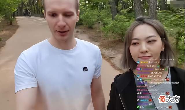 【游戏世界】英雄联盟季中冠军赛jankos与韩国女主播约会，网友直呼酸了