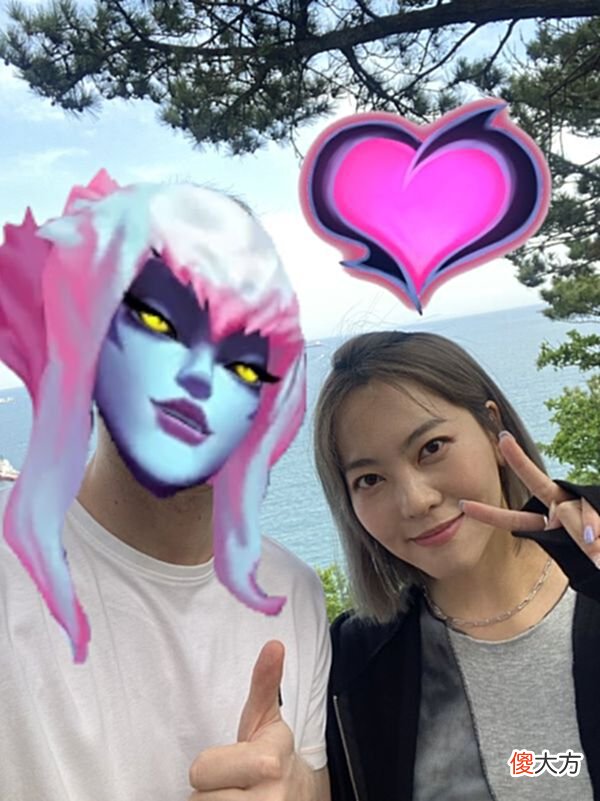 【游戏世界】每日一撸Zoom转会期拼命找队伍；Jankos与美女主播锁住了