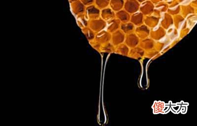【爱历史】慈禧太后的水烟袋中藏着三个大秘密，大清不亡简直就没有天理！