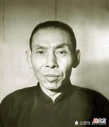 【爱历史】杜月笙死前烧掉欠条后，仍有一个人主动归还了钱财，他是谁
