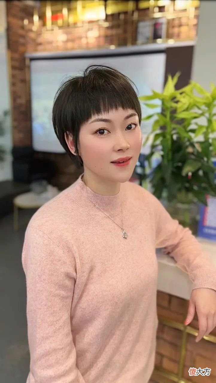 【就爱时尚】当下热门发型推荐，短直发简单利落，短卷发时尚百变