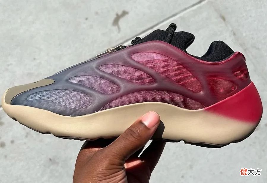 【游戏迷】CONFIRMED 上架！“霓虹渐变”Yeezy 700 V3 登记倒计时！