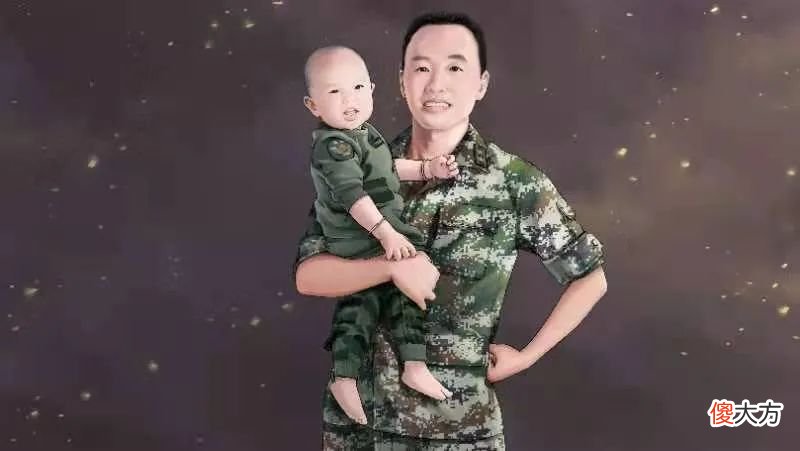 手机里的军娃。