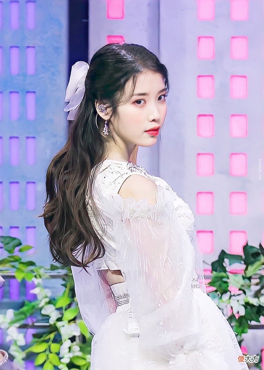 【就爱时尚】30岁还是少女颜，IU吃了防腐剂？她的5大保养秘诀，让你也能秒变18岁