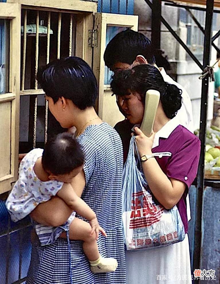 【历史故事】老照片：1992年的上海，是你记忆深处的样子吗？