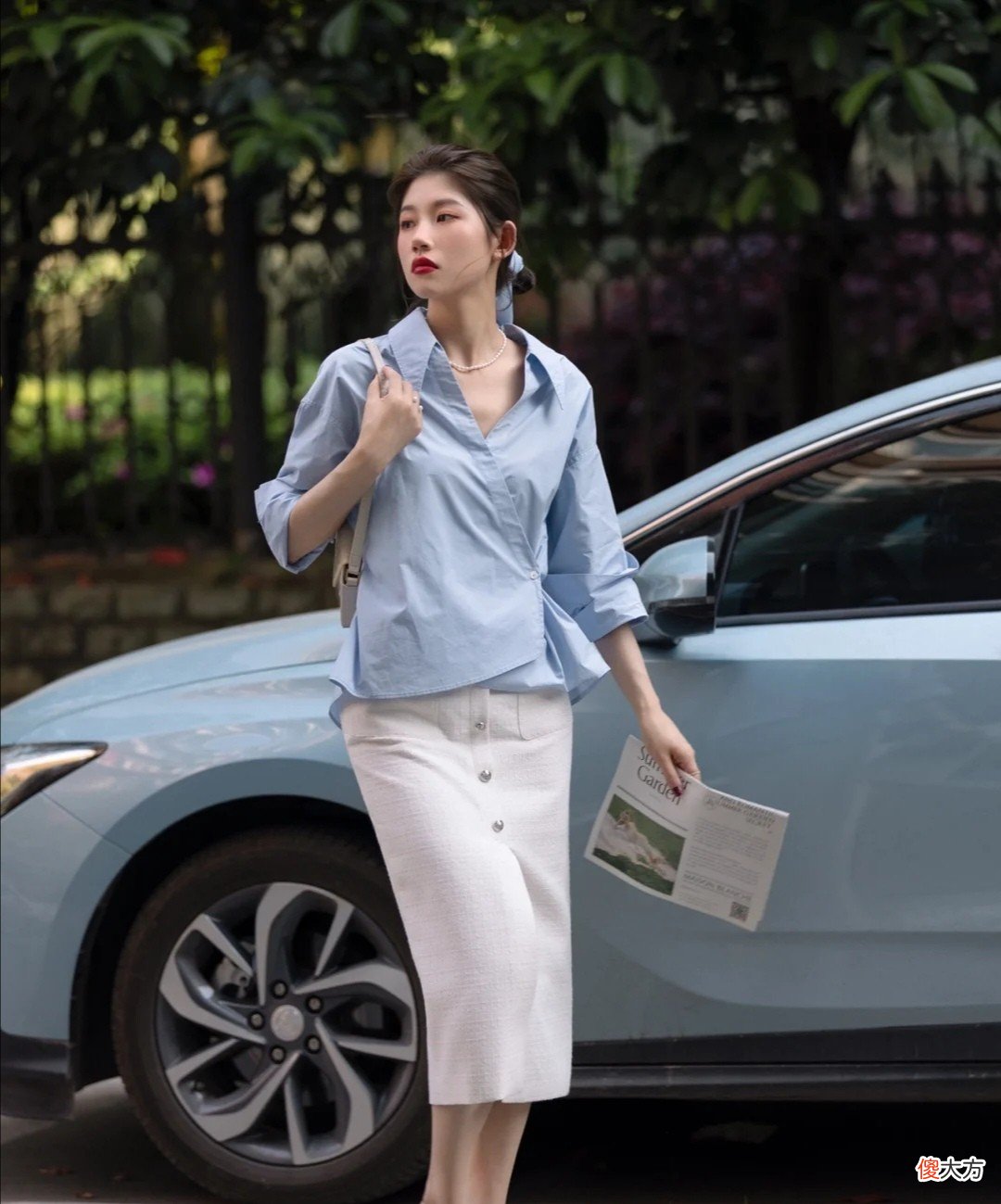 【时尚一点】适合成熟女人的4组配色，简约自然又显年轻，端庄大气又有品味