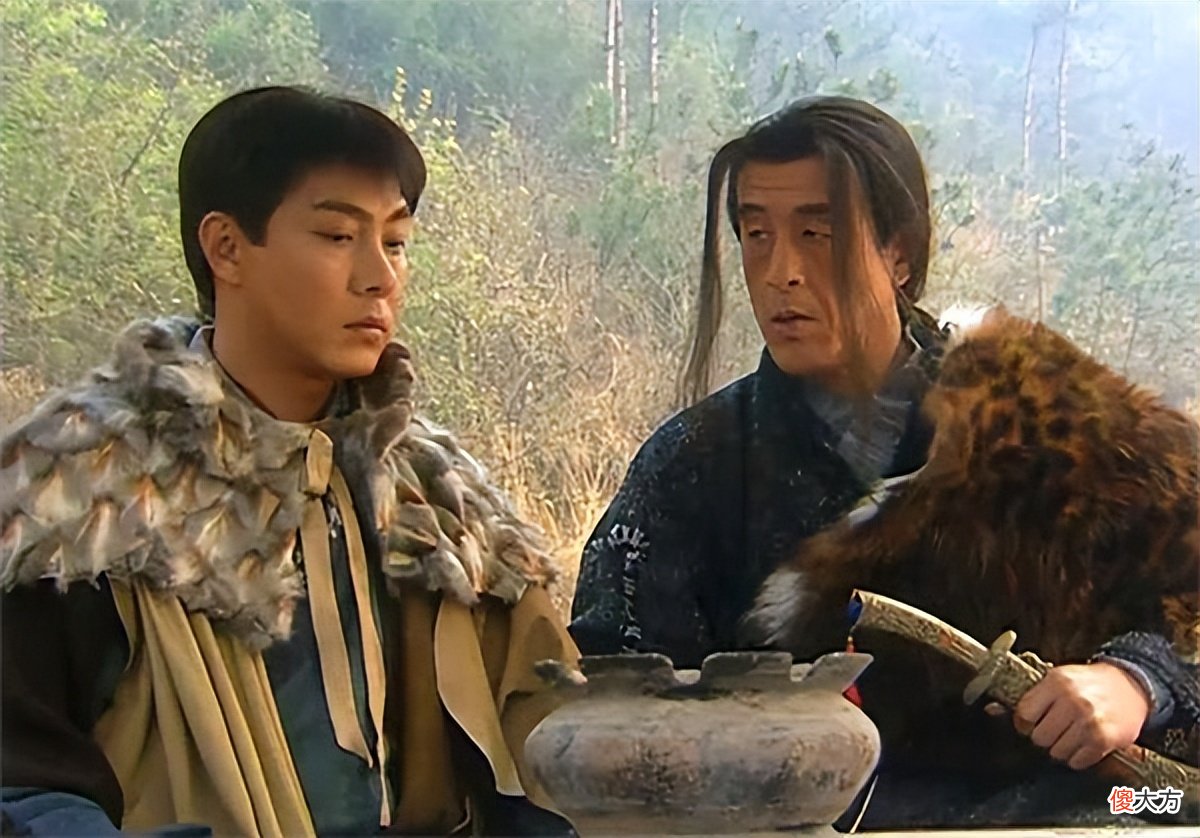 【爱历史】朱元璋问沈万三，桌上的猪蹄叫什么名，沈万三用“3字”保住性命