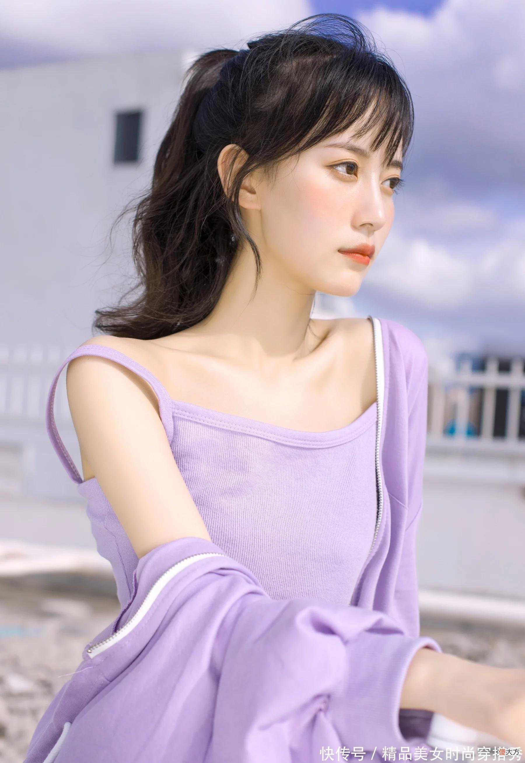 【时尚一点】夏日清凉又不失吸睛感的穿搭，让你的休闲更自在