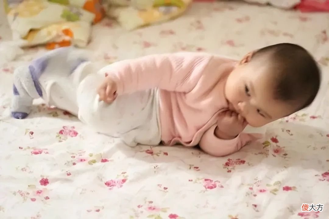 6个月是宝宝发育的分水岭，妈妈牢记5个养护重点，娃发育快人一步