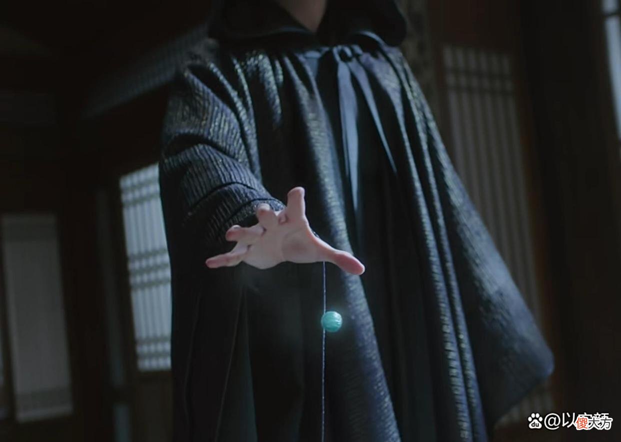 【历史故事】且试天下：玉无缘武功多强？三人联手才险胜，只因他有一宝贝