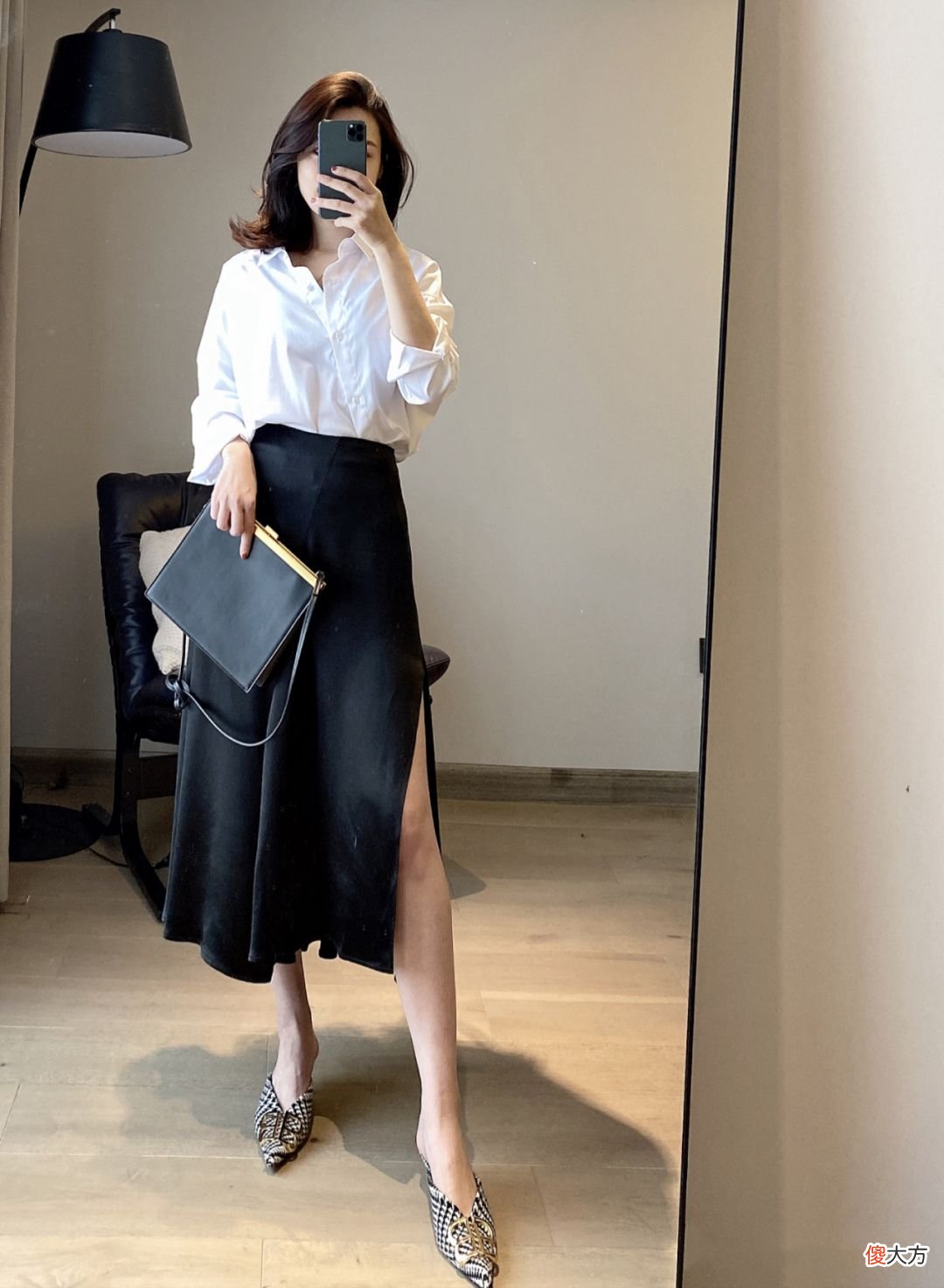 【时尚一点】40岁女人的夏日穿搭，还是衬衫＋半裙穿更得体，成熟优雅又显气质