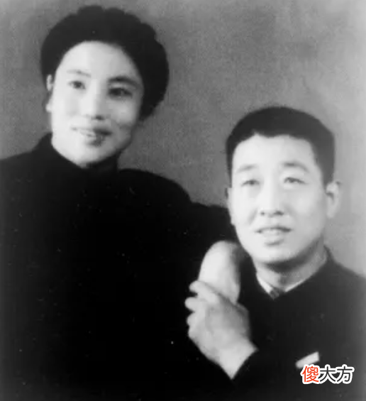 【爱历史】2004年常香玉去世，曾为国捐15亿战机，临终前为何收回小香玉艺名