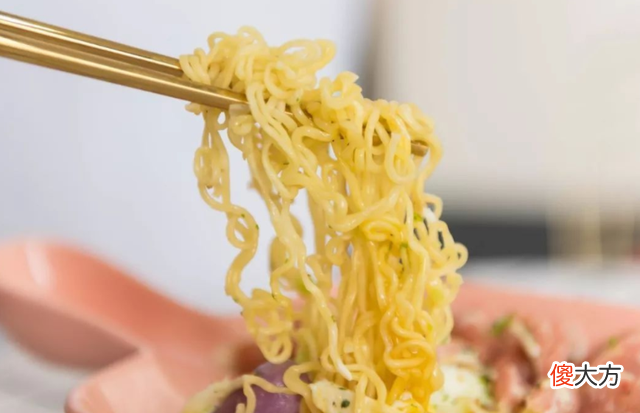 三种饭可能会“偷”走孩子身高，看似有营养实则伤娃，家长防入坑